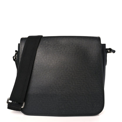 Louis Vuitton Taiga Andrei Ardoise 1 of 8