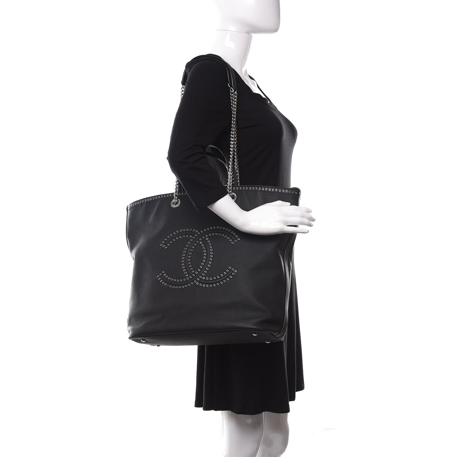 Chanel Grained Calfskin Large Coco Eyelets Shopping Tote Black 2 of 11