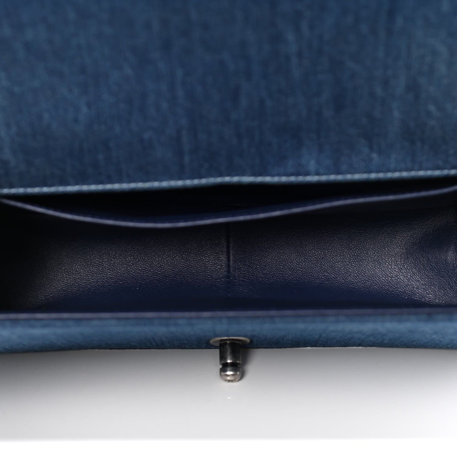 Chanel Tweed Denim Medium Boy Flap Blue 4 of 8