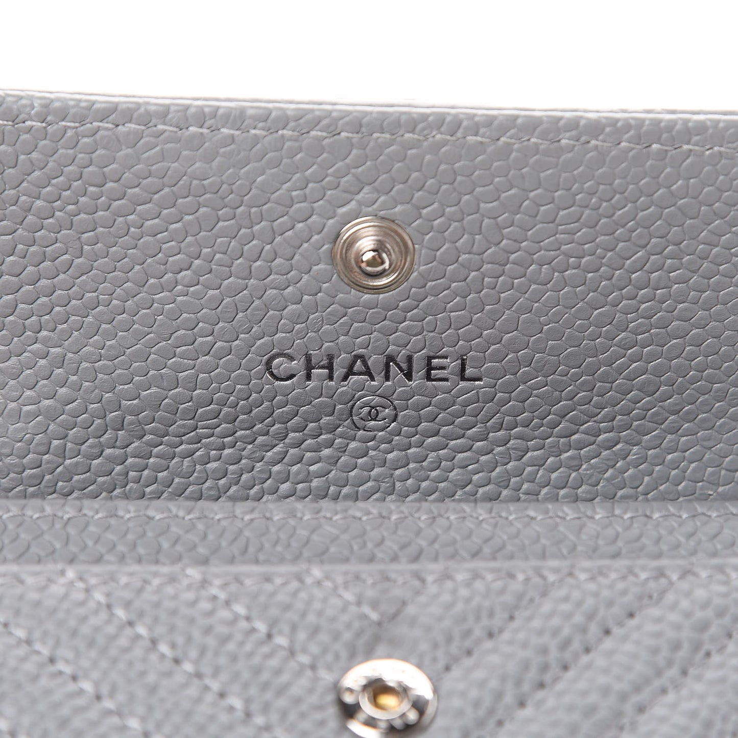 Caviar Chevron Quilted Boy Flap Card Holder Grey