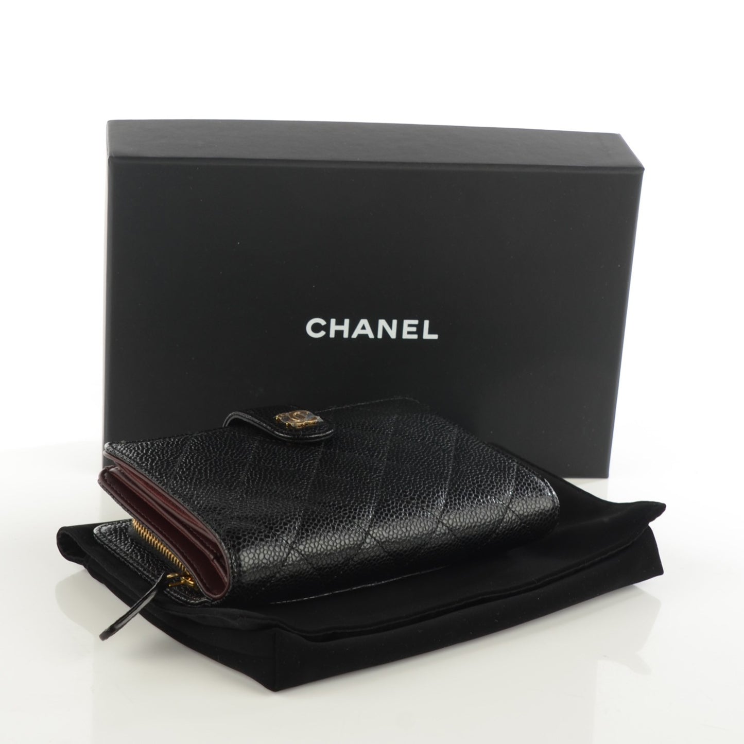 Caviar Quilted Zipped Pocket Wallet Black