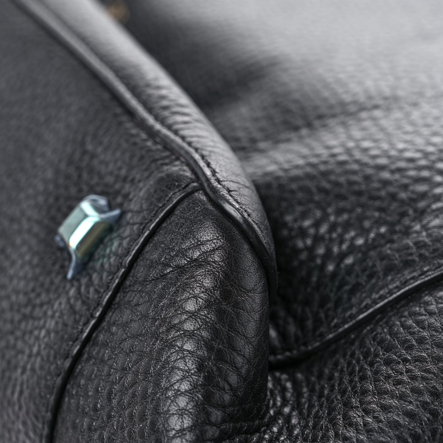 Grained Calfskin Jamaica Beaded My Rockstud Tote Black