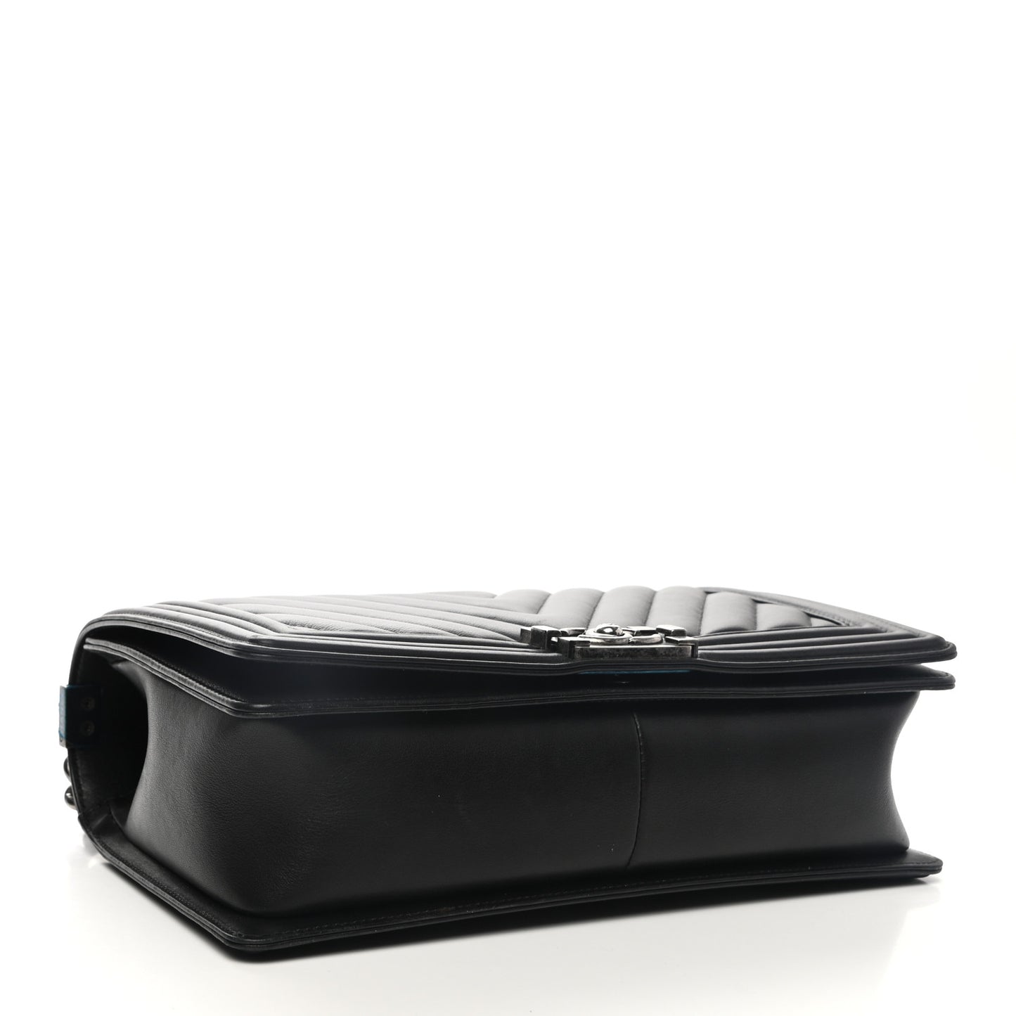 Calfskin Chevron Quilted Medium Boy Flap Black