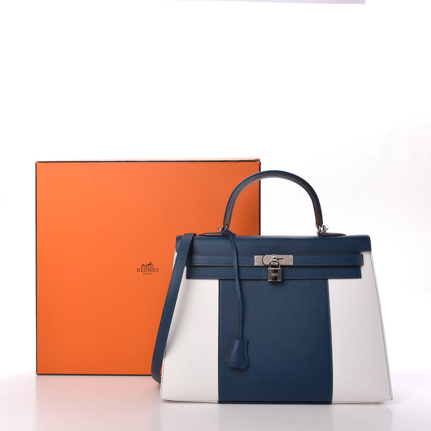 Epsom Kelly Flag Sellier 35 Bleu Thalassa White