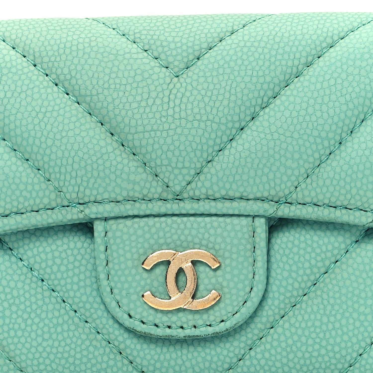 Chanel Caviar Flat Chevron Quilted Flap Card Holder Green 9 of 10