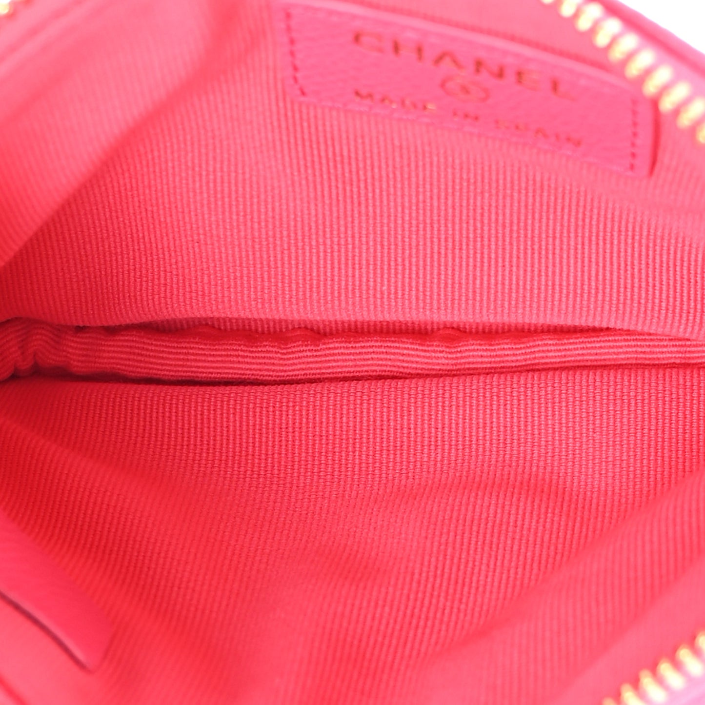 Caviar Quilted Small Cosmetic Case Fuchsia