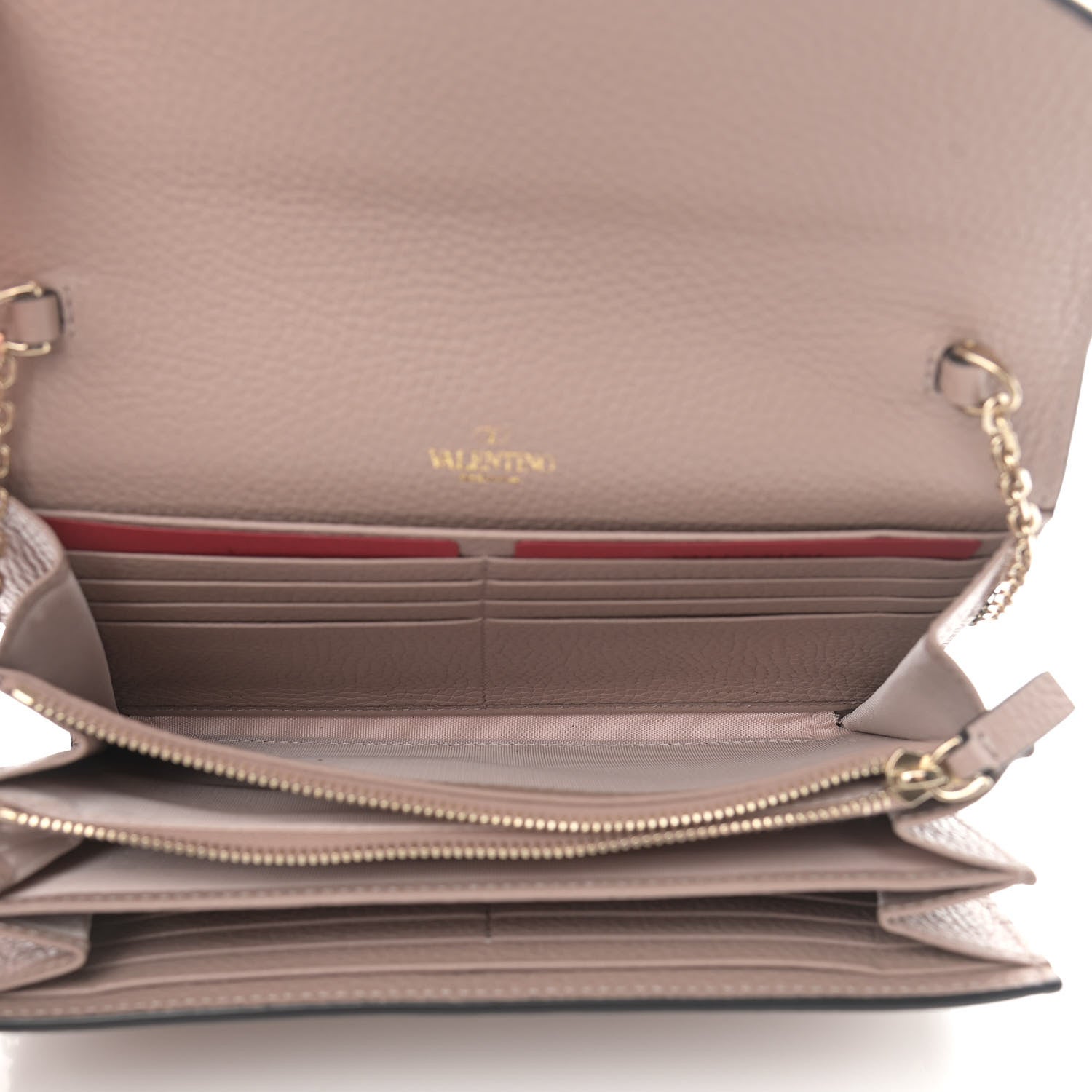 Valentino Garavani Pebbled Calfskin Rockstud Envelope Wallet on Chain Poudre 5 of 10