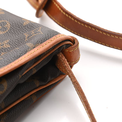 Louis Vuitton Monogram Saumur 30 9 of 11