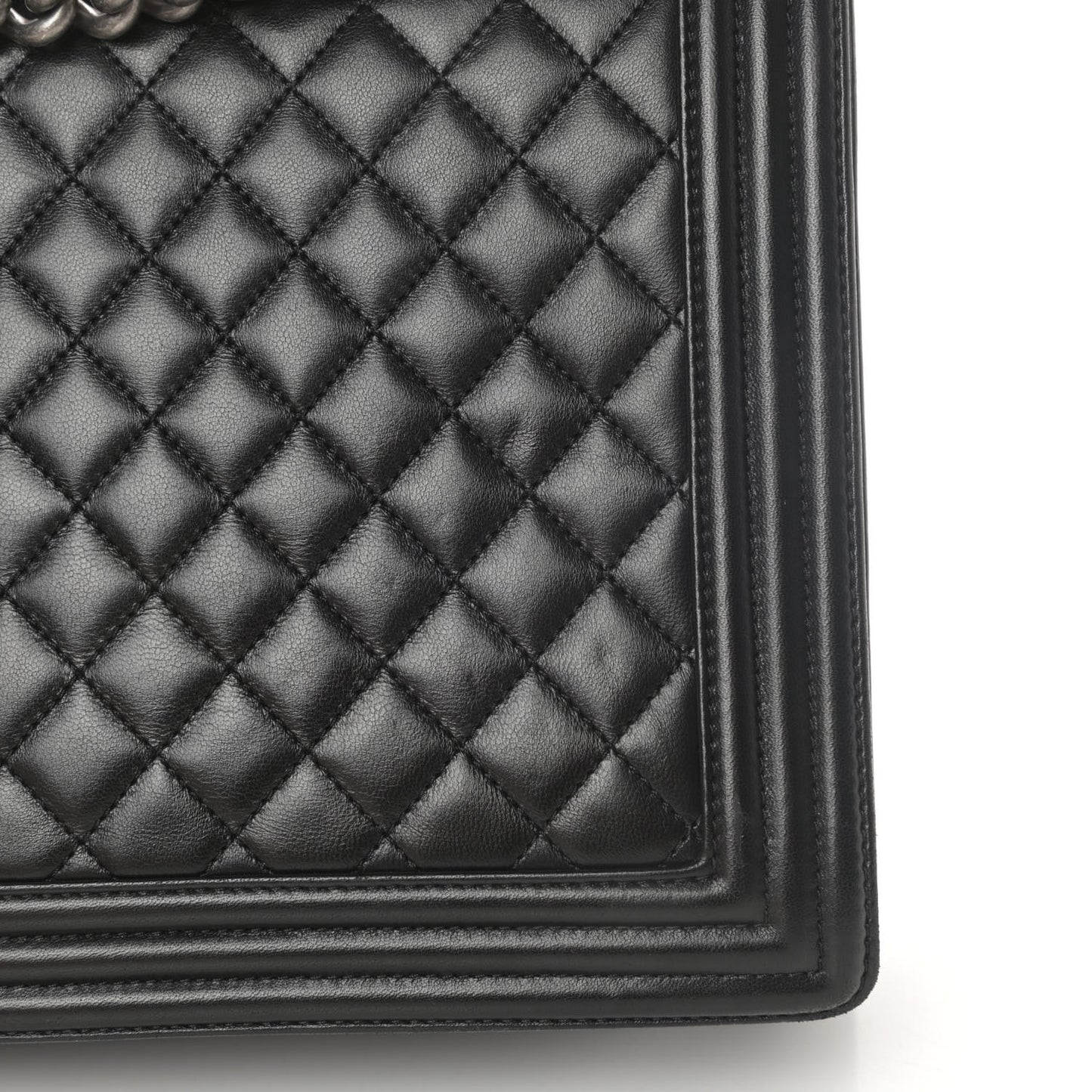 Lambskin Quilted Large Boy Flap Black