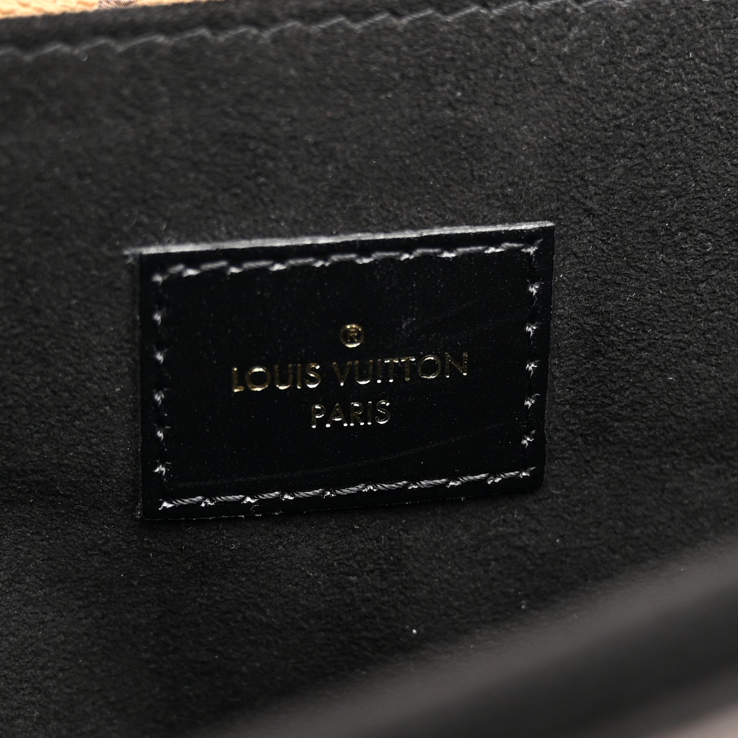 Reverse Monogram Pochette Metis