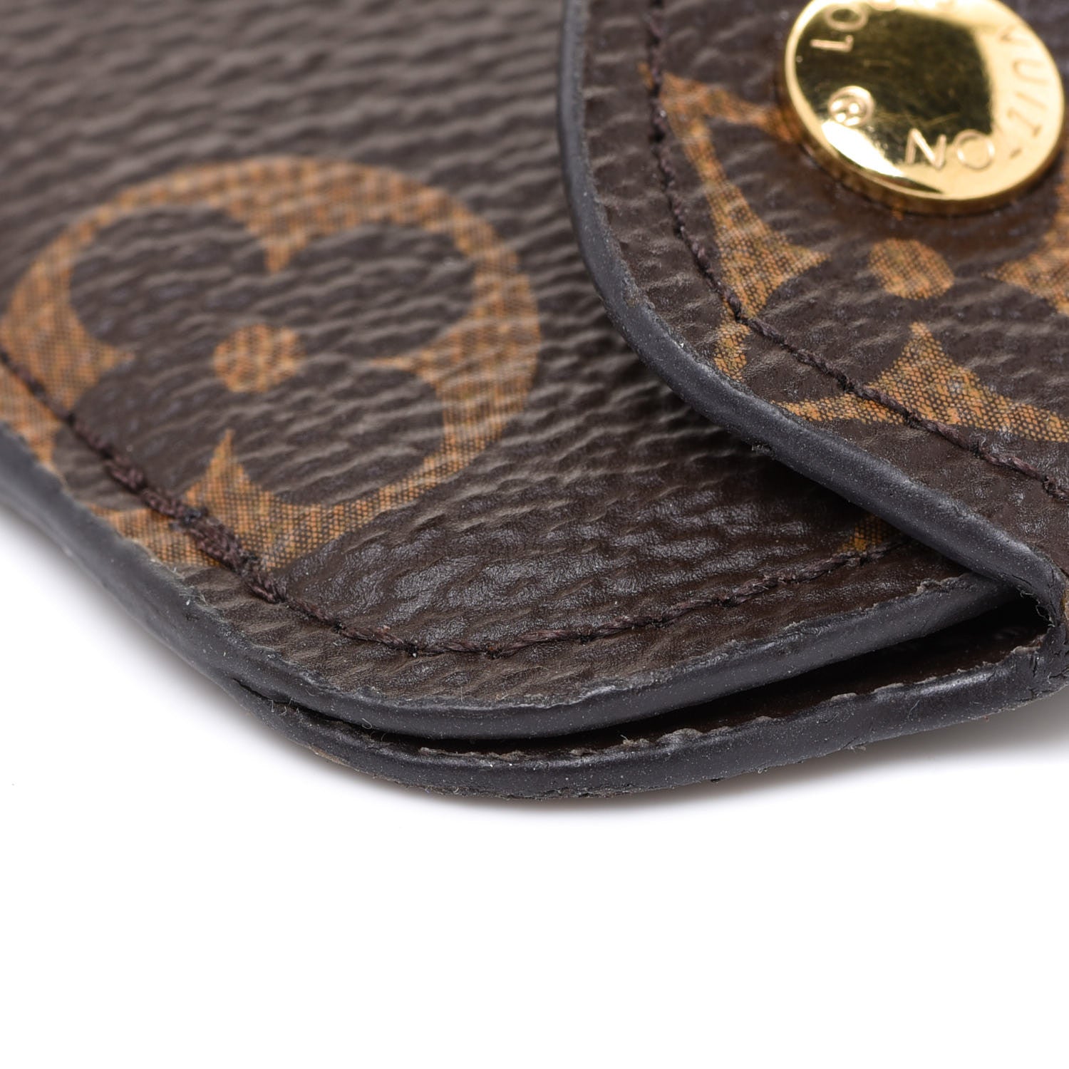 Louis Vuitton Monogram Sunglasses Case MM 9 of 11