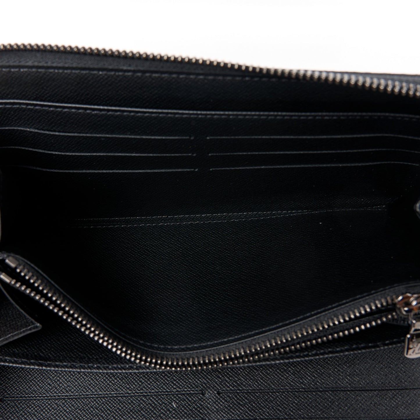 LOUIS VUITTON Monogram Eclipse Zippy Organizer Wallet