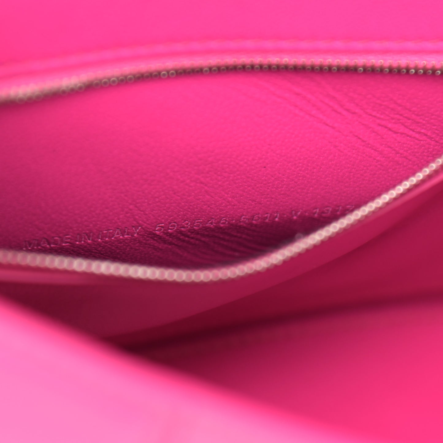 Shiny Box Calfskin Small Hourglass Top Handle Bag Acid Fuchsia