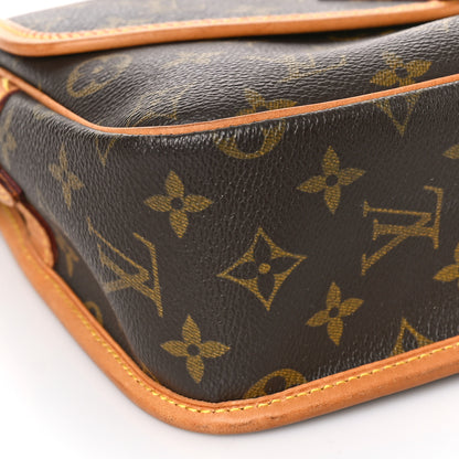 Louis Vuitton Monogram Sologne 7 of 9