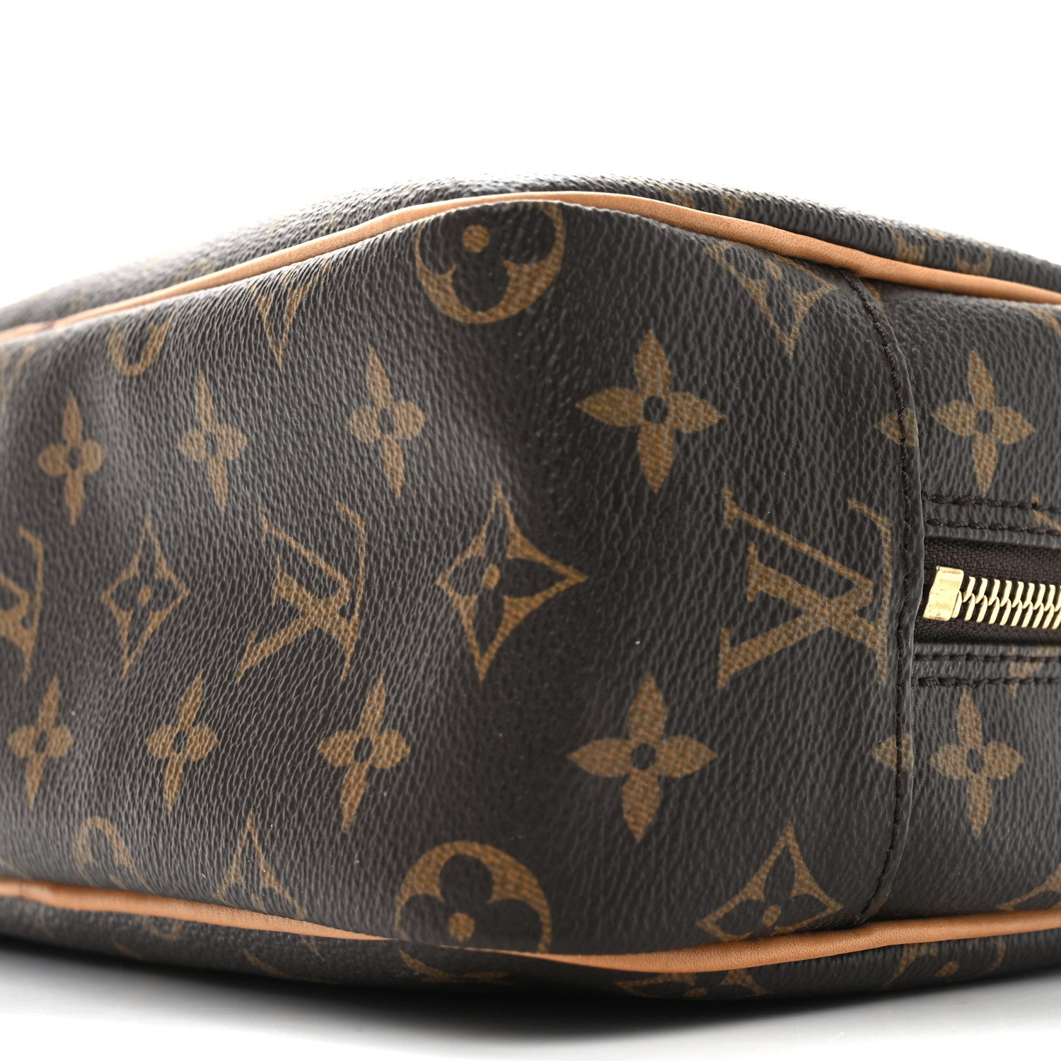 Louis Vuitton Monogram Toiletry Bag 25 9 of 10