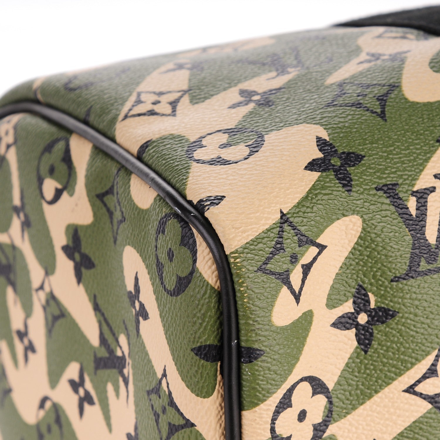Louis Vuitton Monogramouflage Speedy 35 7 of 8