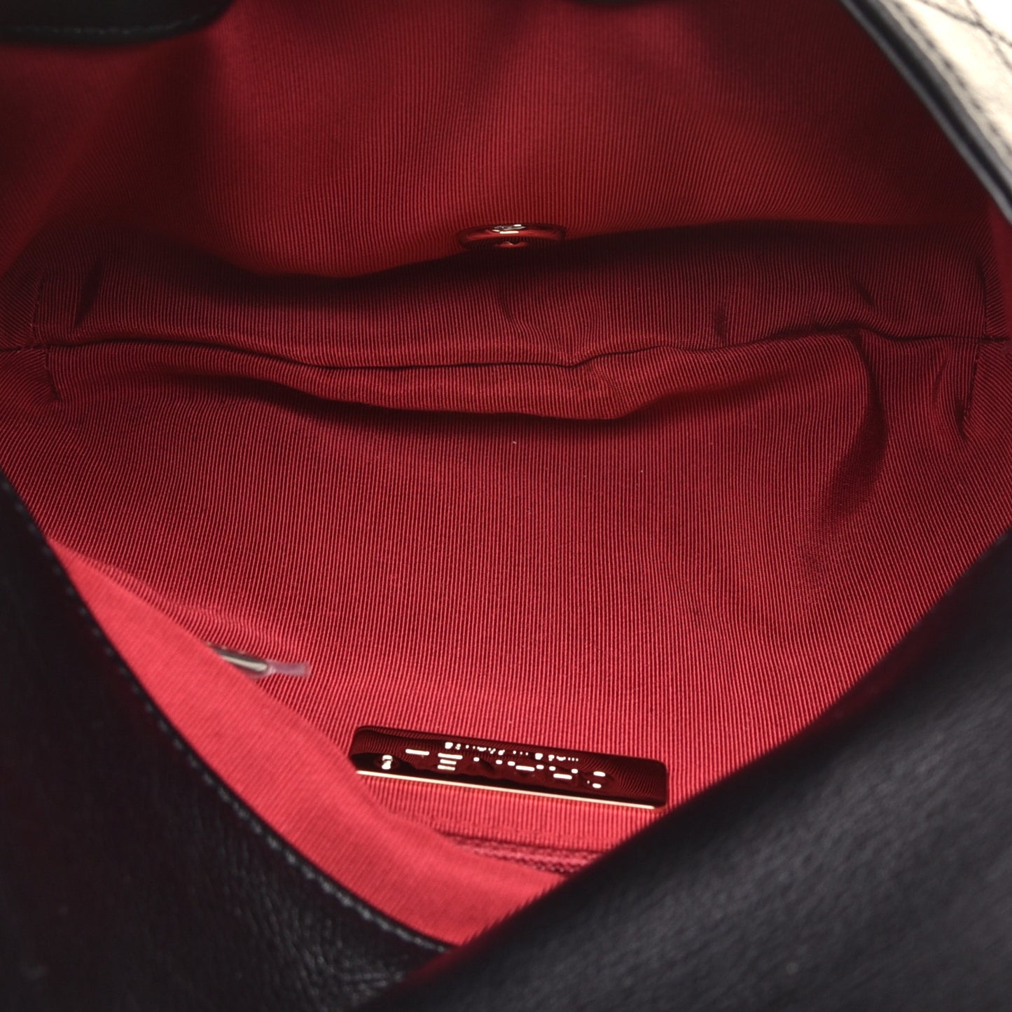 Calfskin Stitched Messenger Flap Black