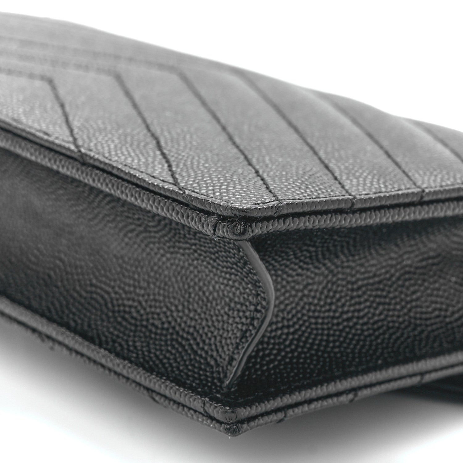 Saint Laurent Grain De Poudre Matelasse Chevron Monogram Monochrome Envelope Chain Wallet Black 11 of 11