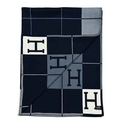 Hermes Wool Cashmere Avalon III Blanket Caban Ecru 2 of 3