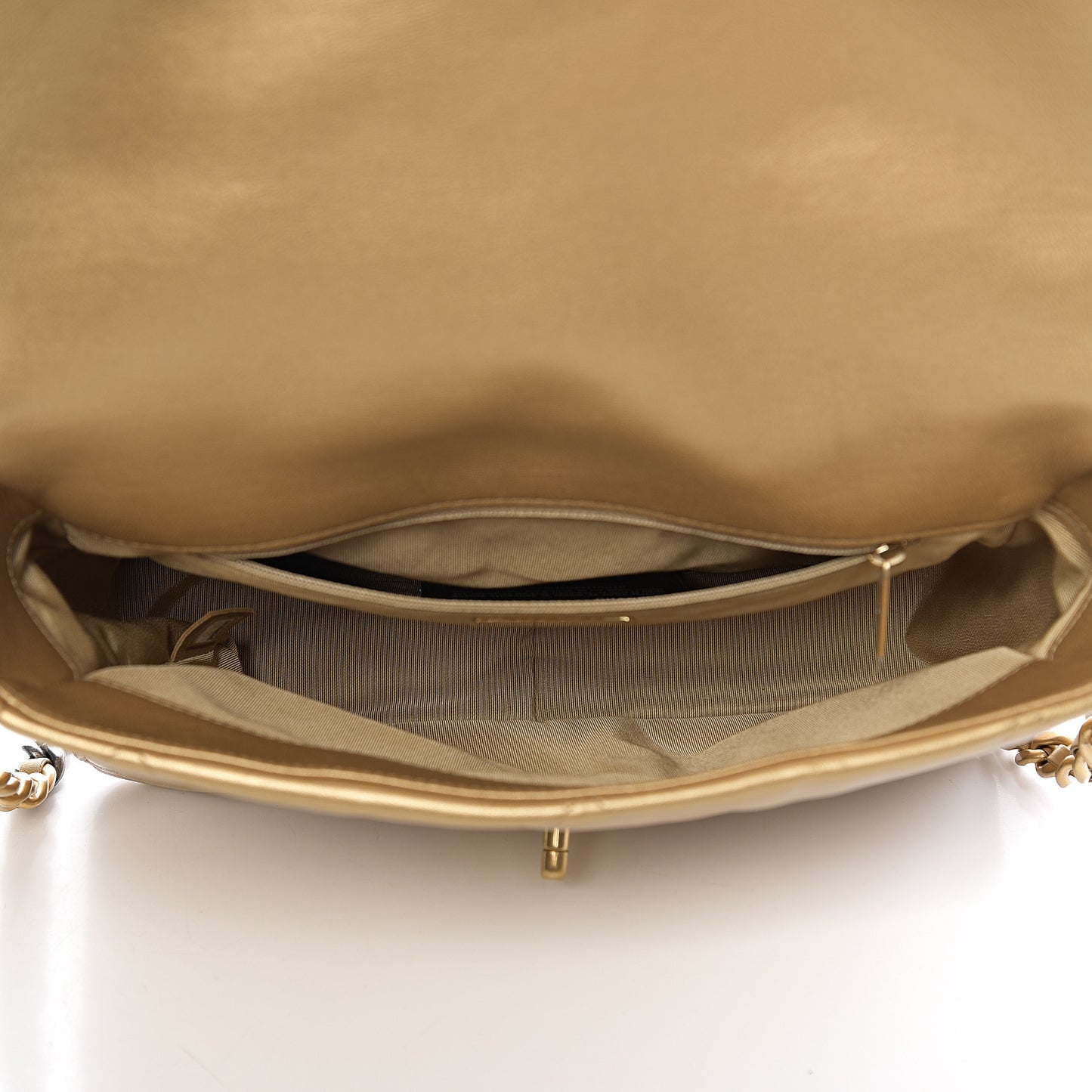 Goatskin Quilted Large 19 Flap Gold