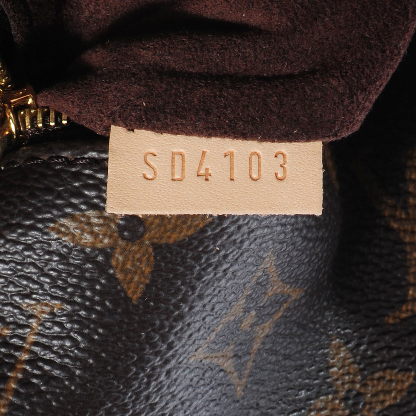 Monogram Metis