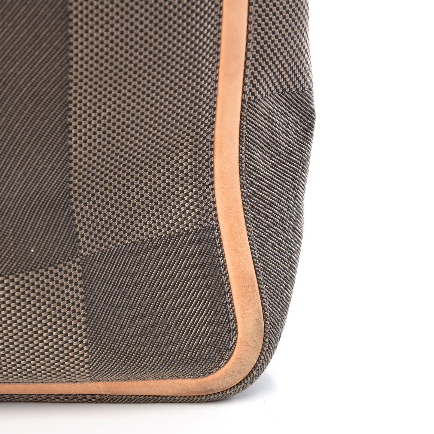 Damier Geant Compagnon Messenger Terre