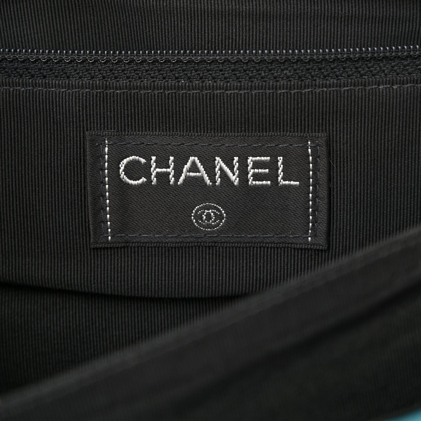 Canvas Chocolate Bar Quilted Flap Multicolor