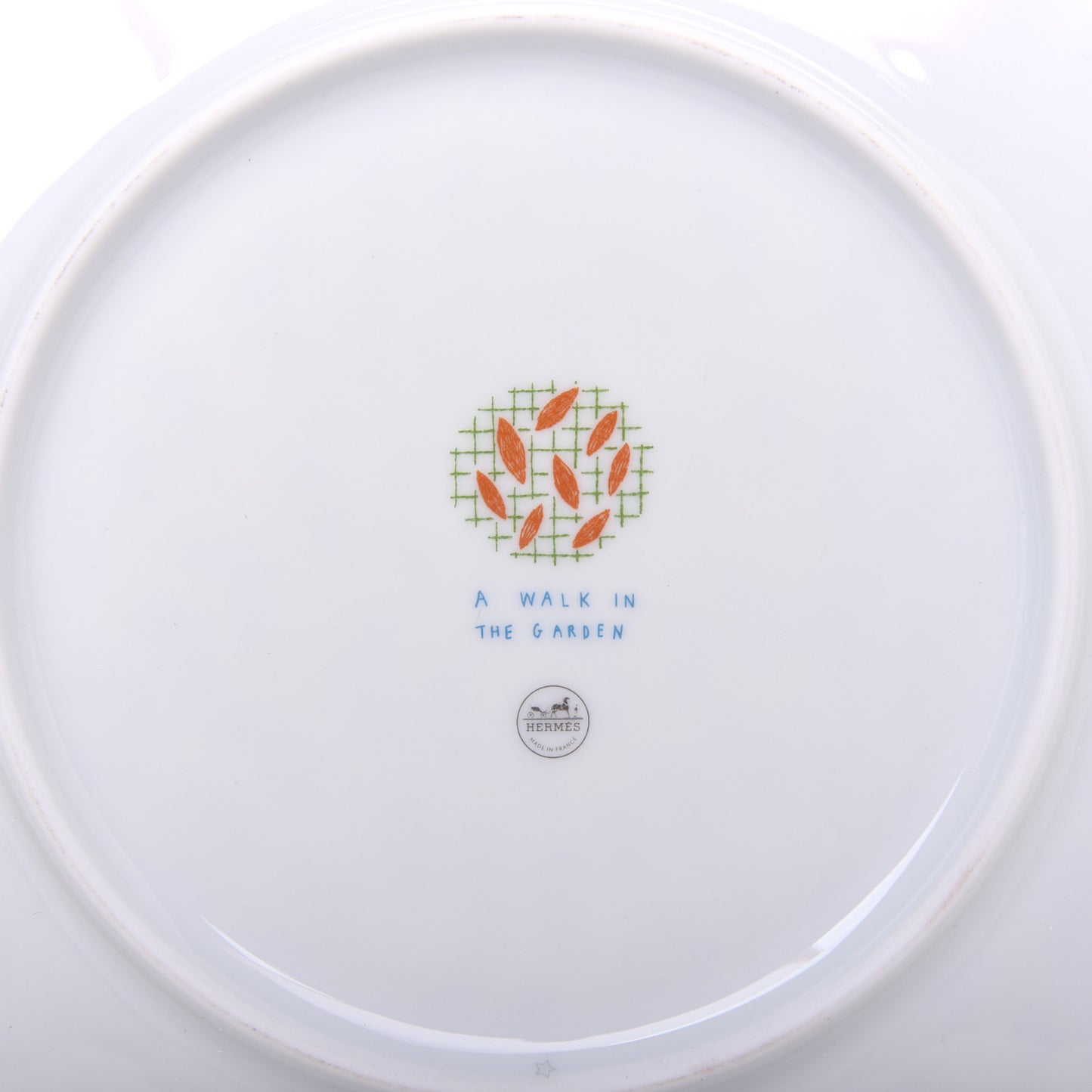 Porcelain A Walk in the Garden Dinner Plate Bleue