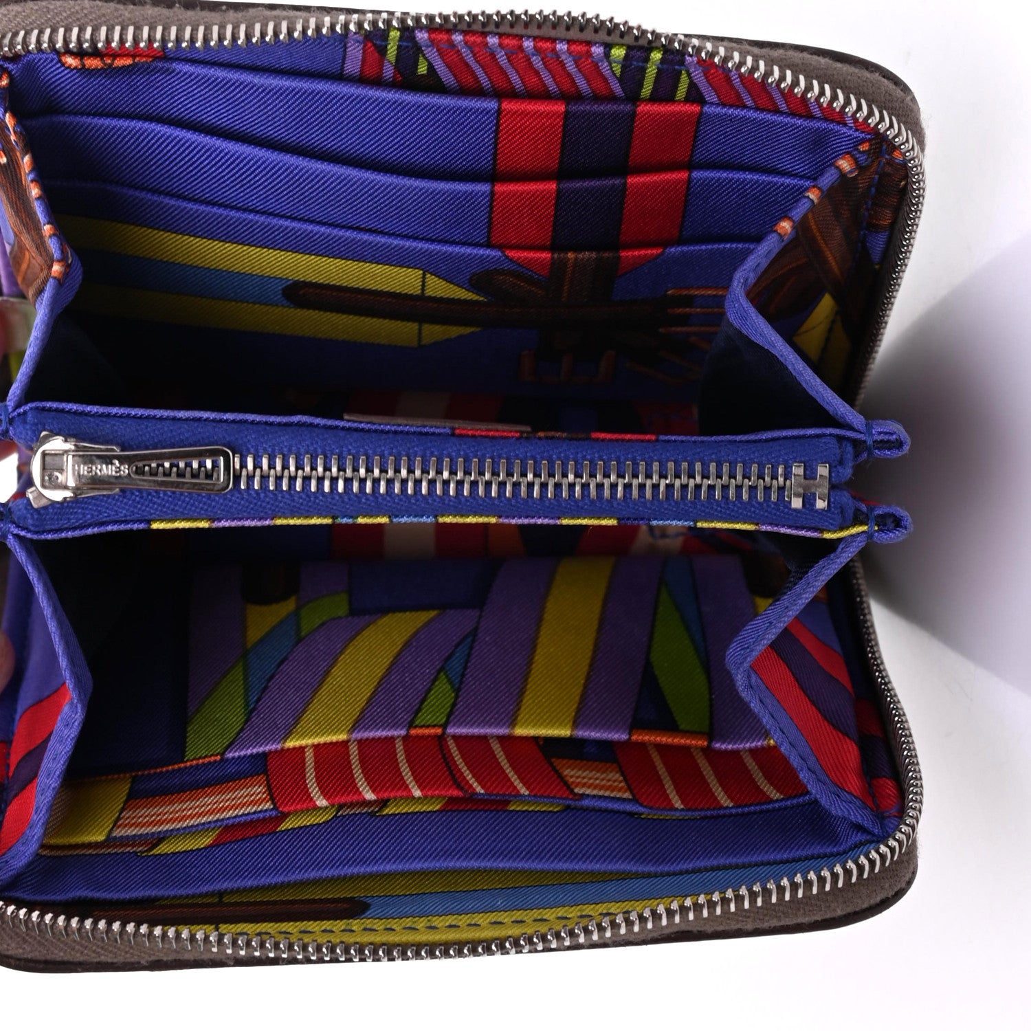 Hermes Epsom Silk'in Compact Wallet Etoupe 5 of 9
