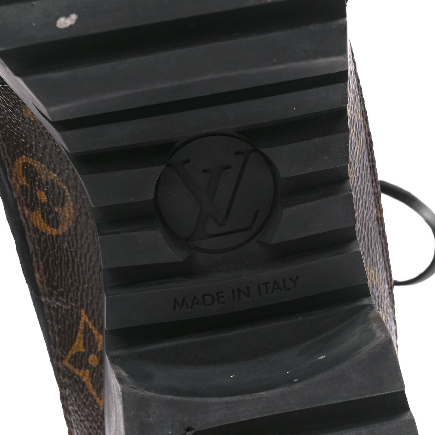 Suede Calfskin Monogram Laureate Platform Desert Boots 40 Black