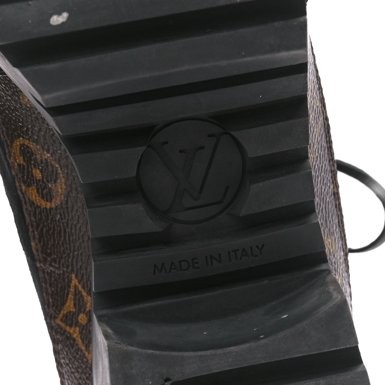 Louis Vuitton Suede Calfskin Monogram Laureate Platform Desert Boots 40 Black 6 of 8