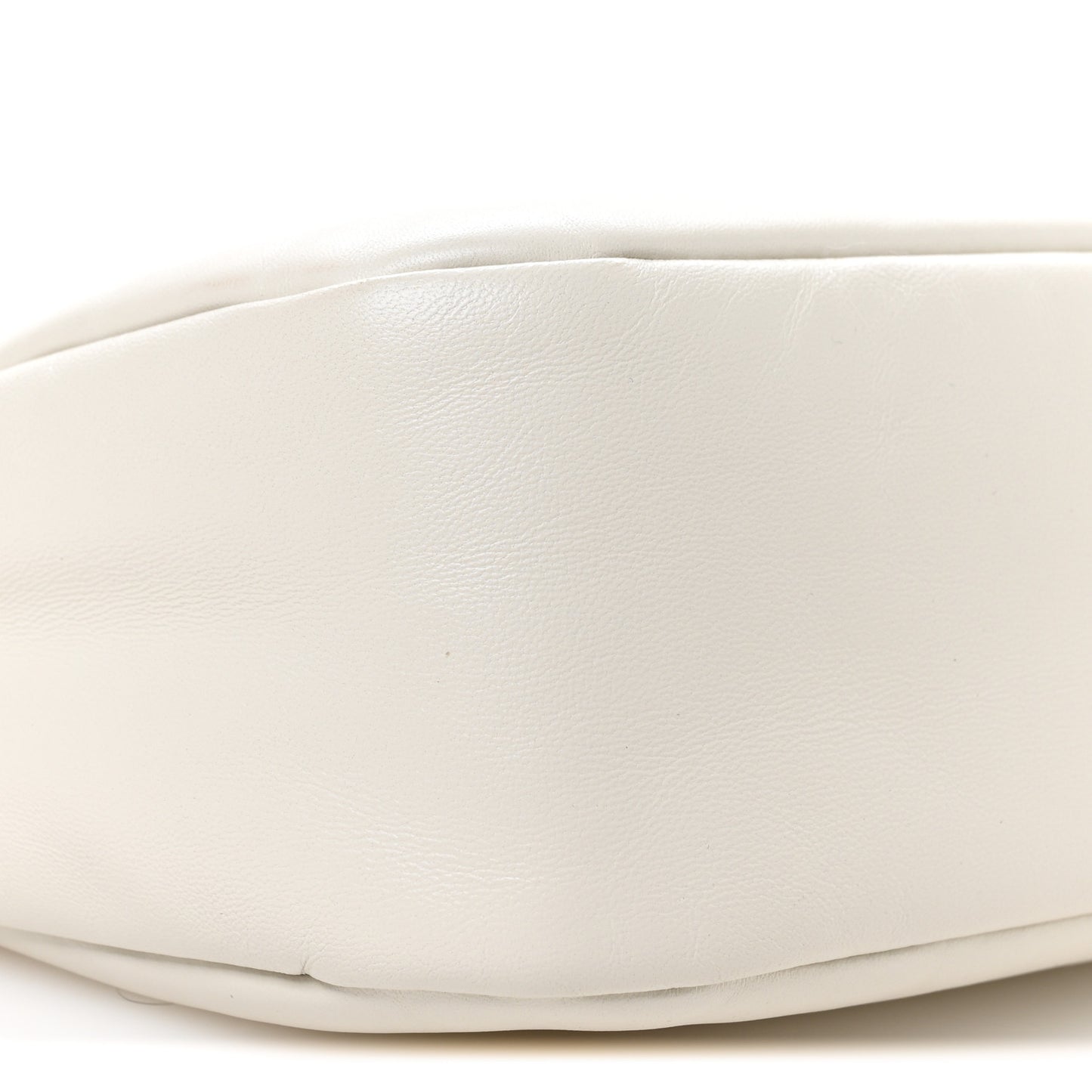 Nappa Soft Padded Re-Edition 2005 Shoulder Bag White