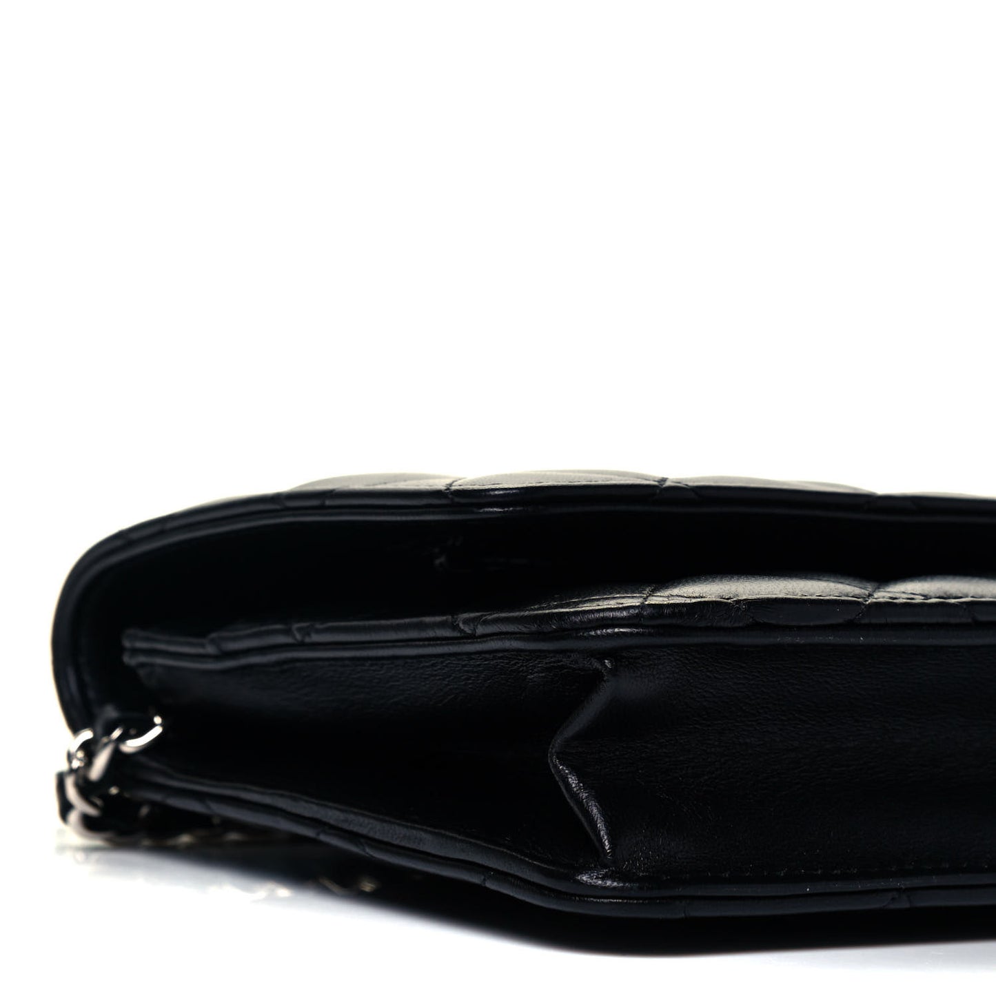 Lambskin Quilted Wallet On Chain WOC Black