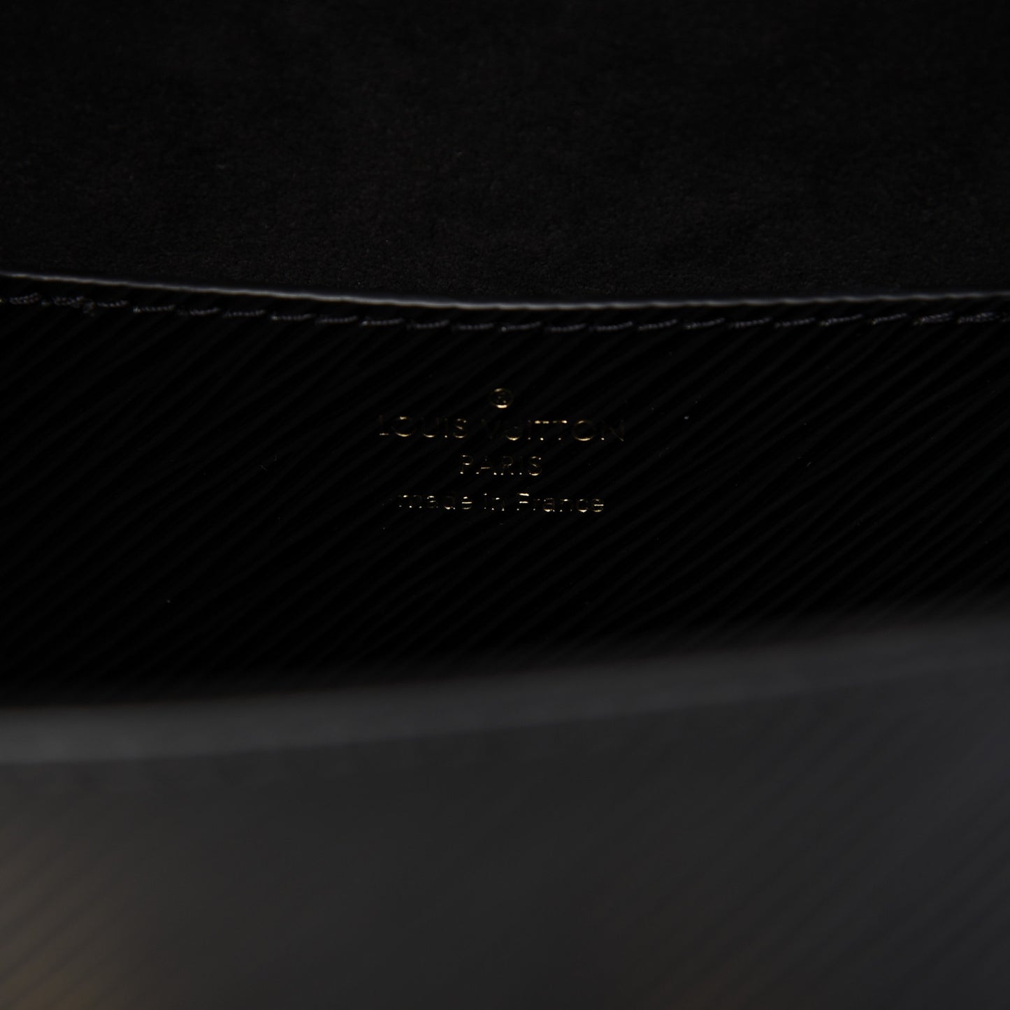 Epi Twist Shoulder Bag MM Black
