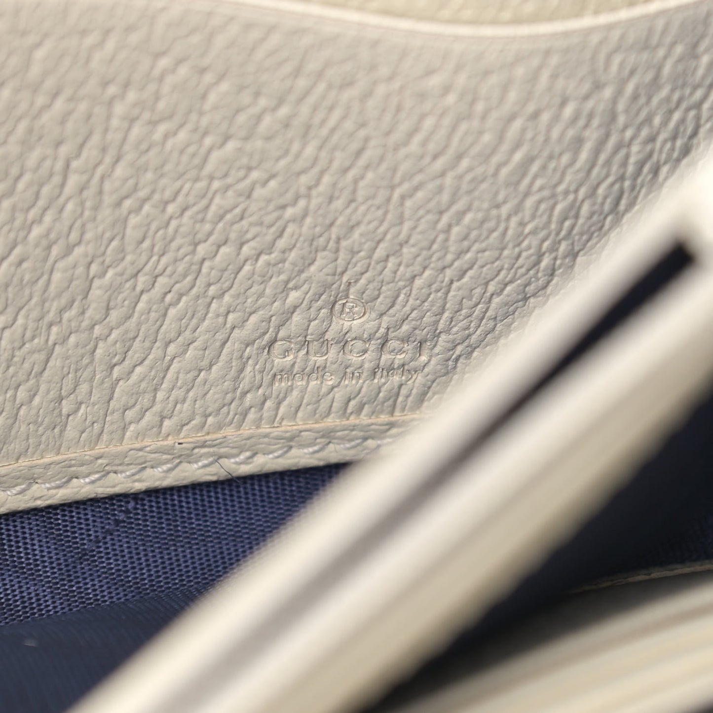 Textured Calfskin Web Ophidia Wallet On Chain Mystic White