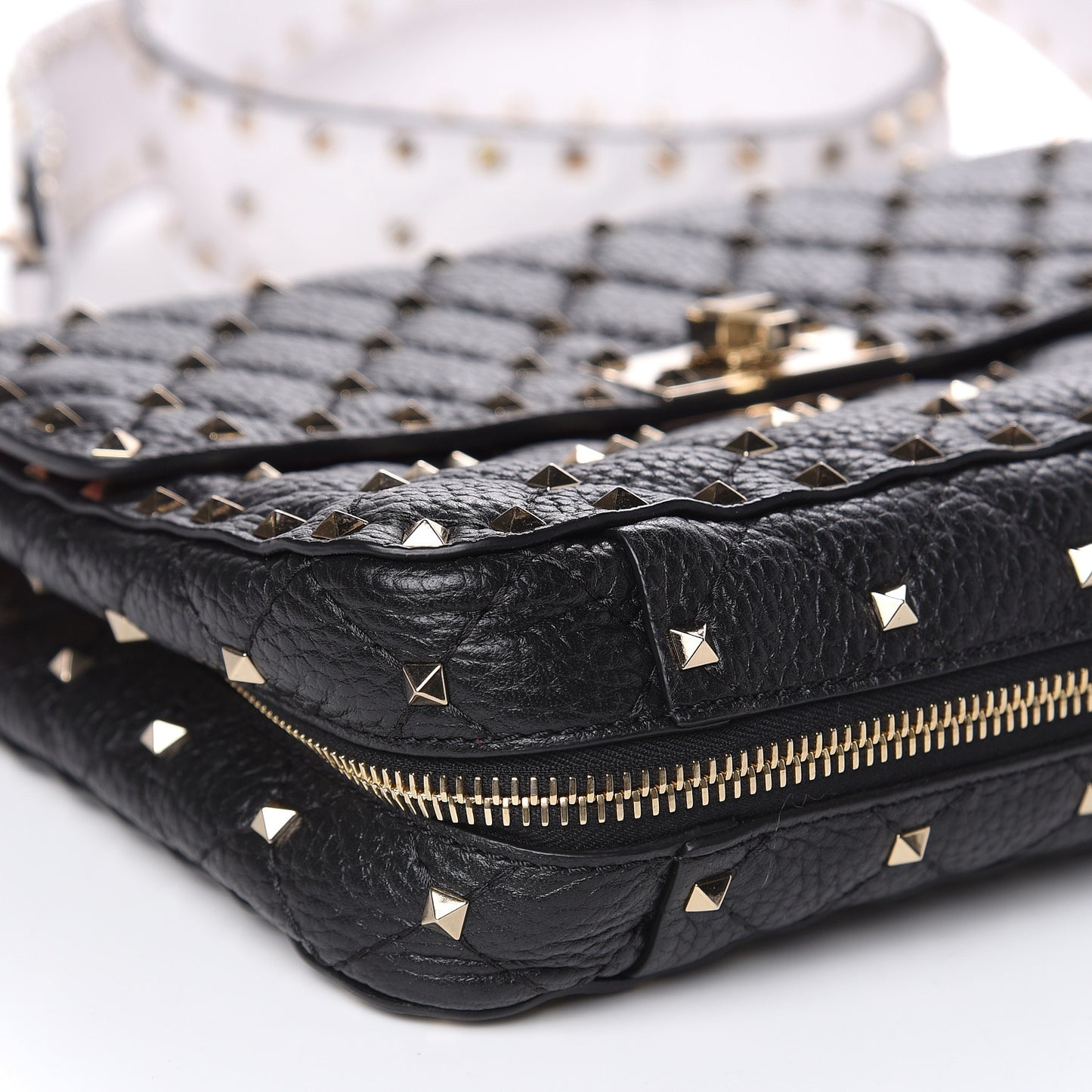 Grained Calfskin Medium Rockstud Spike Shoulder Bag Black White