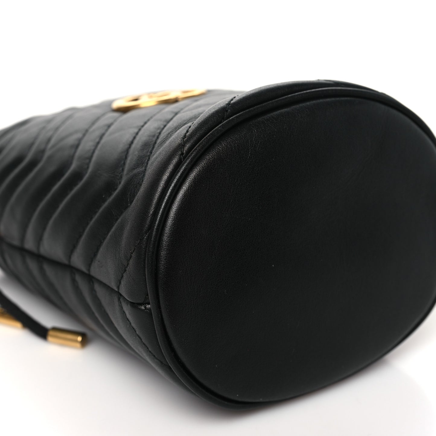 Calfskin Matelasse Mini GG Marmont 2.0 Bucket Bag Black