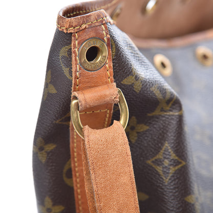 Louis Vuitton Monogram Noe 15 of 25