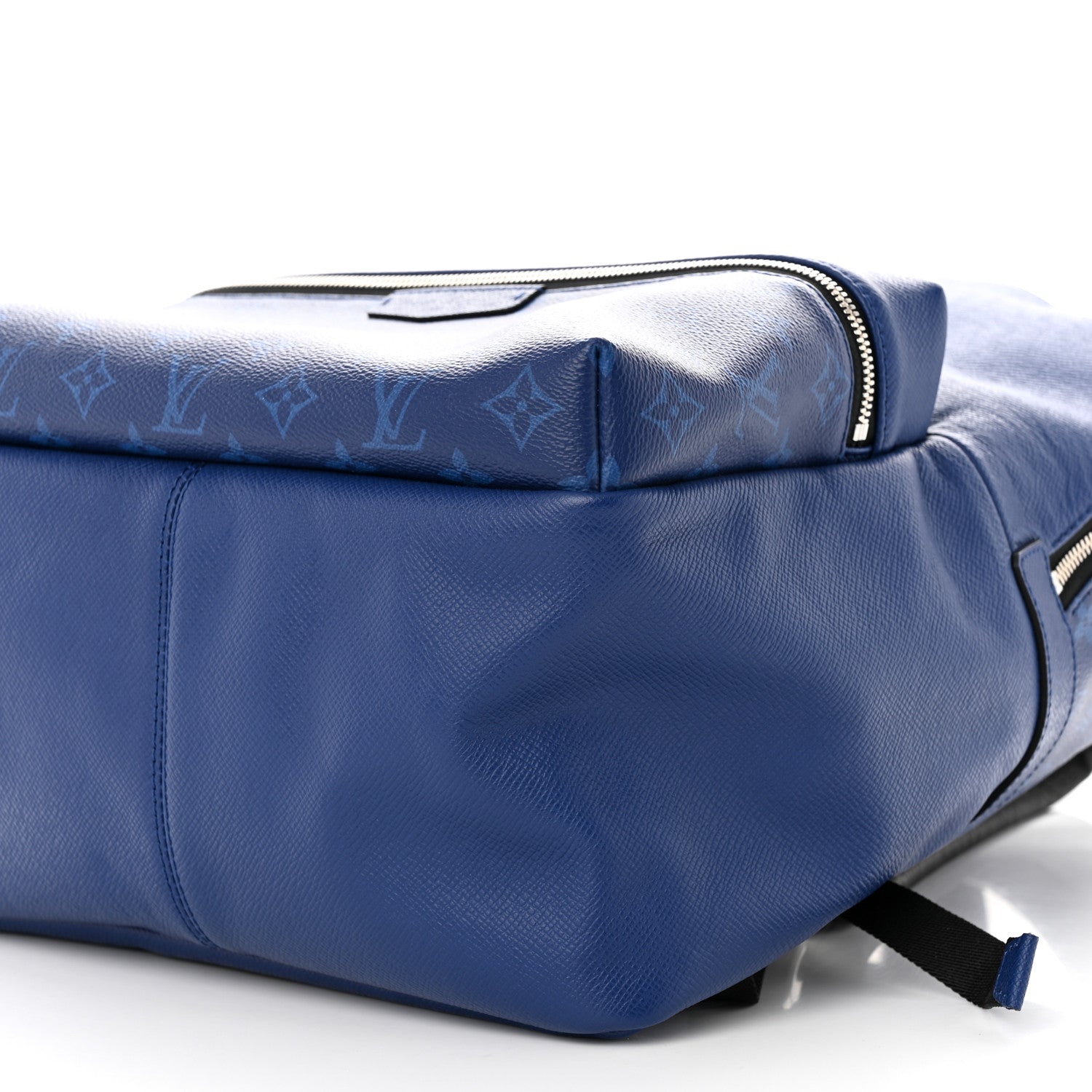 Louis Vuitton Taiga Monogram Discovery Backpack PM Cobalt 9 of 9