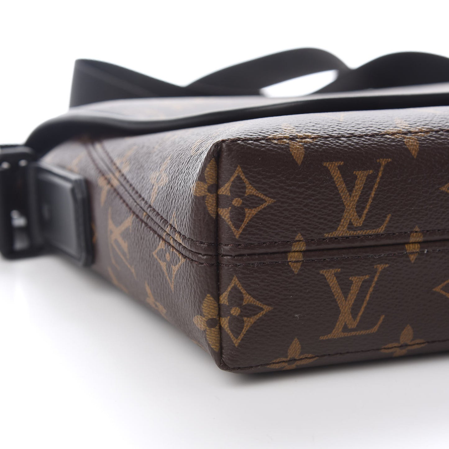 Monogram Macassar Magnetic Messenger