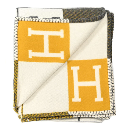 Hermes Wool Cashmere Avalon III Blanket Gris Soleil 2 of 3