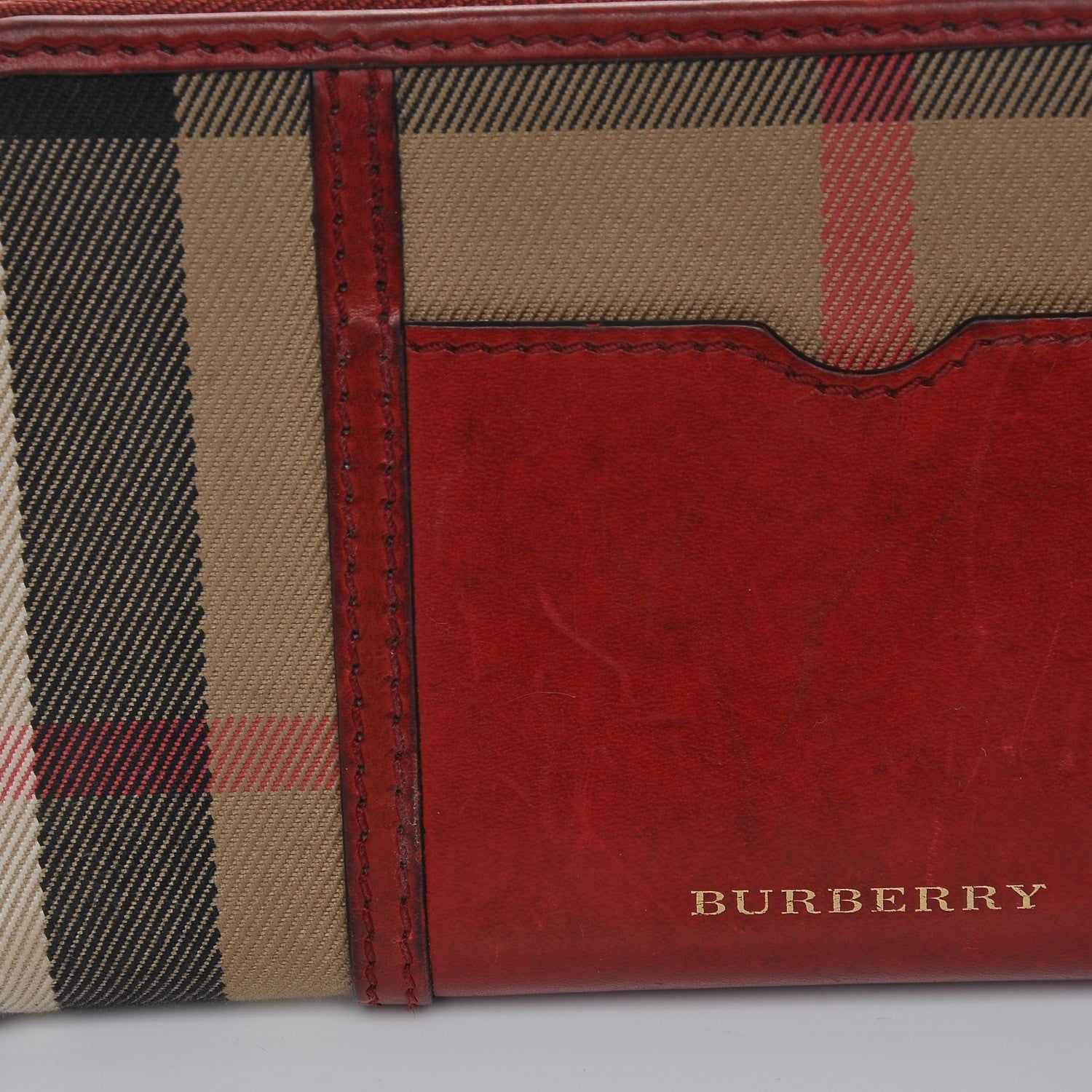 Burberry House Check Large Sartorial Ziggy Zip Around Wallet Military Red 9 of 10