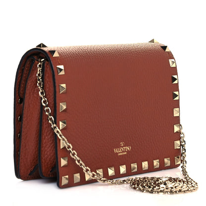 Valentino Garavani Pebbled Calfskin Rockstud Wallet on Chain Saddle Brown 2 of 13
