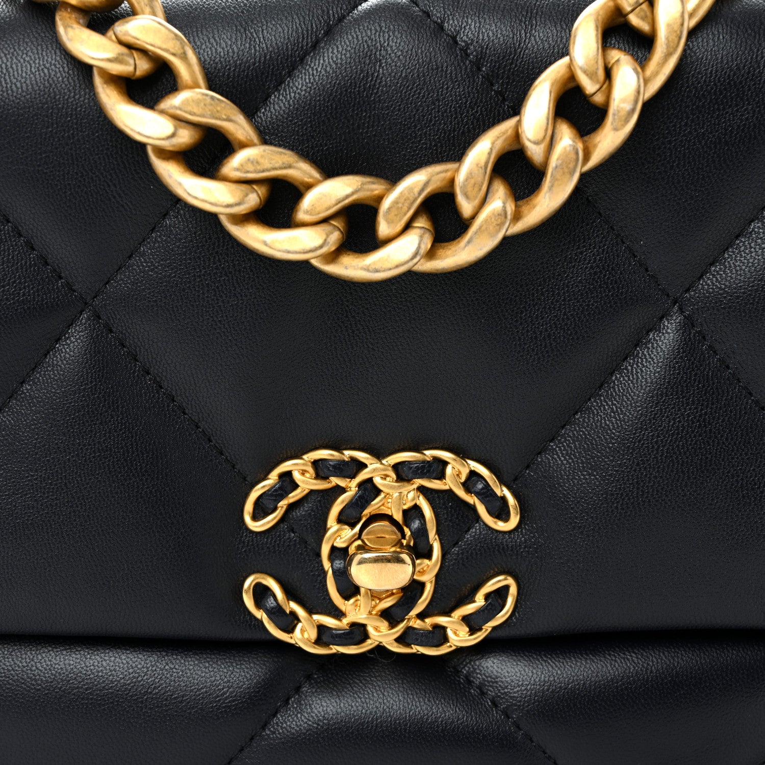 Chanel Lambskin Quilted Medium Chanel 19 Flap Navy Blue 8 of 11