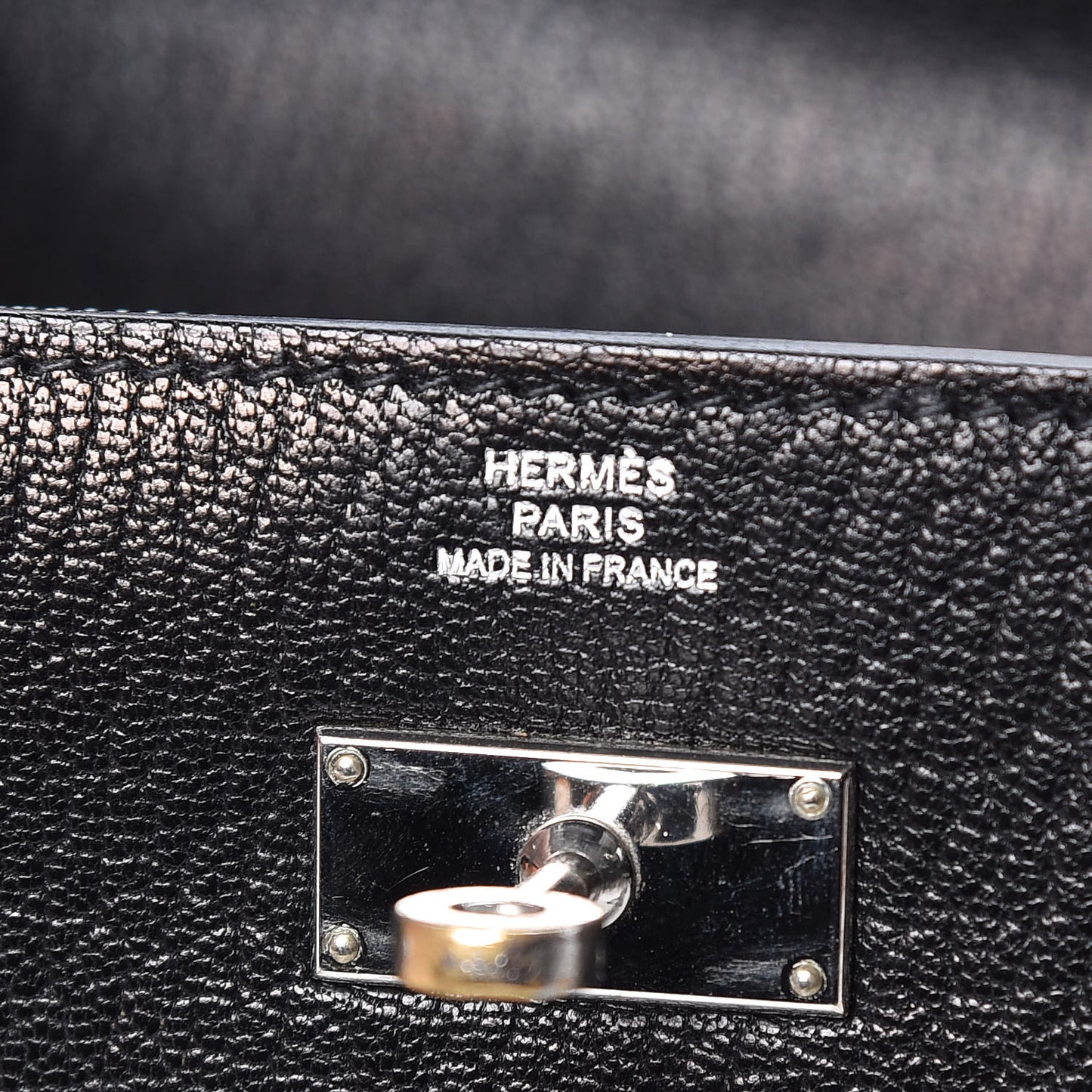 Chevre Mysore Kelly Longue Wallet Black