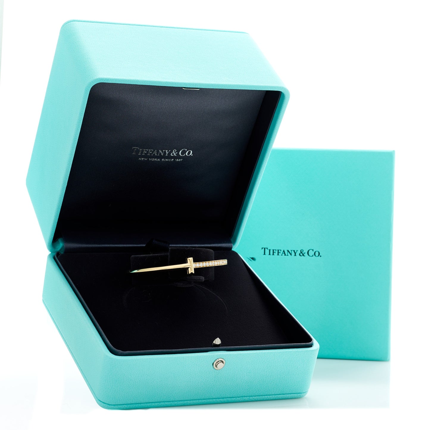 18K Yellow Gold Diamond Narrow T1 Hinged Bangle Bracelet