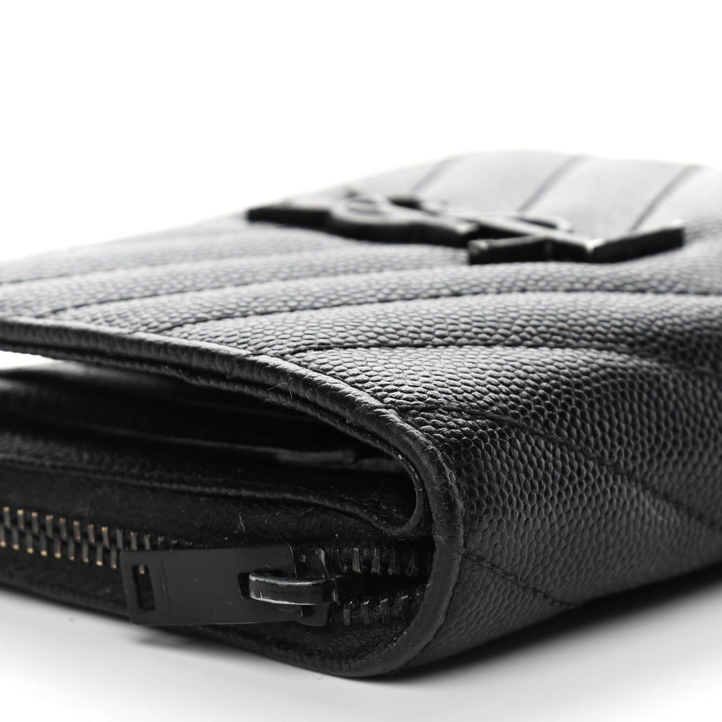 Grain De Poudre Matelasse Chevron Monogram Monochrome Compact Zip Around Wallet Black