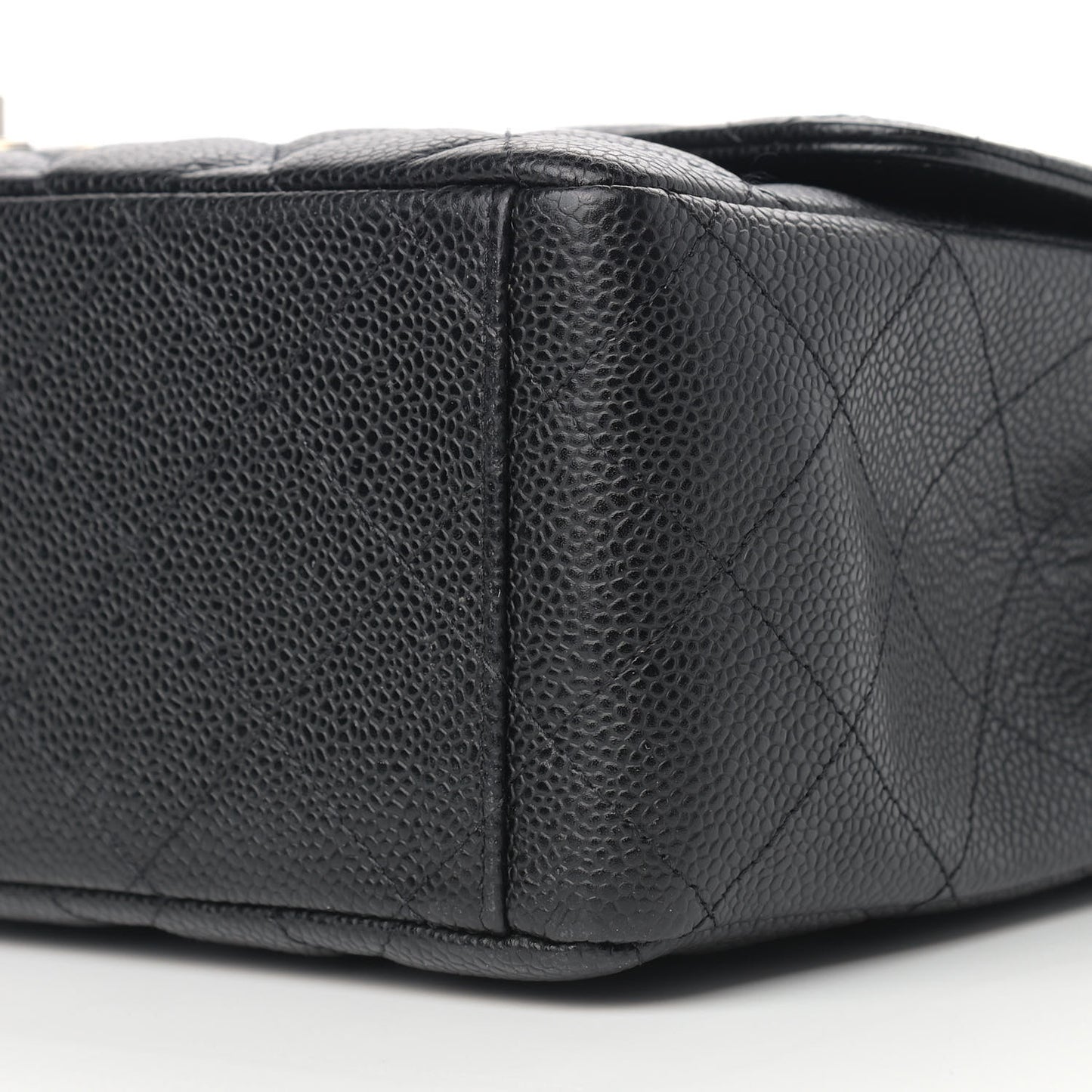 Caviar Quilted Maxi Single Flap Black
