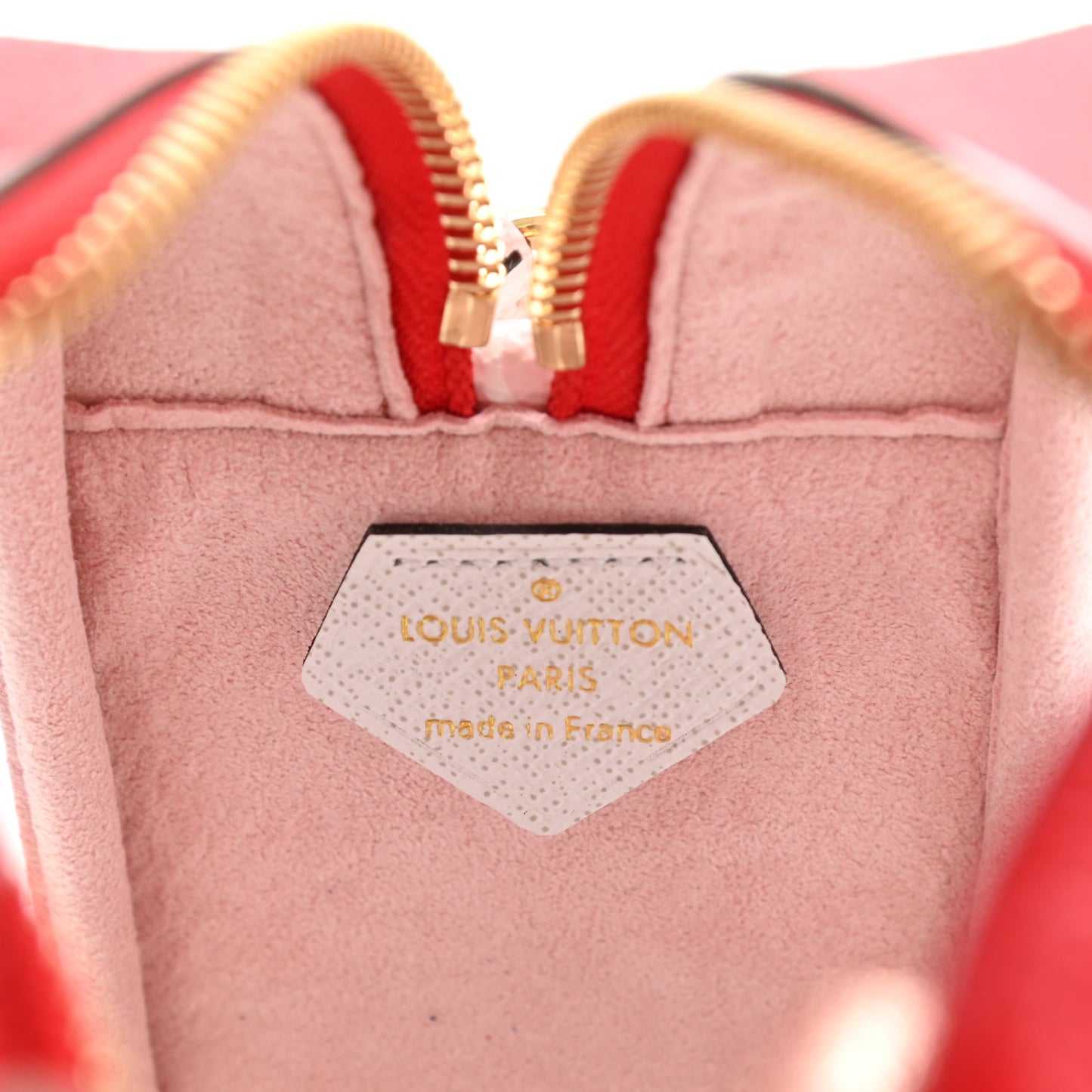 Monogram Giant Beach Pouch Rouge