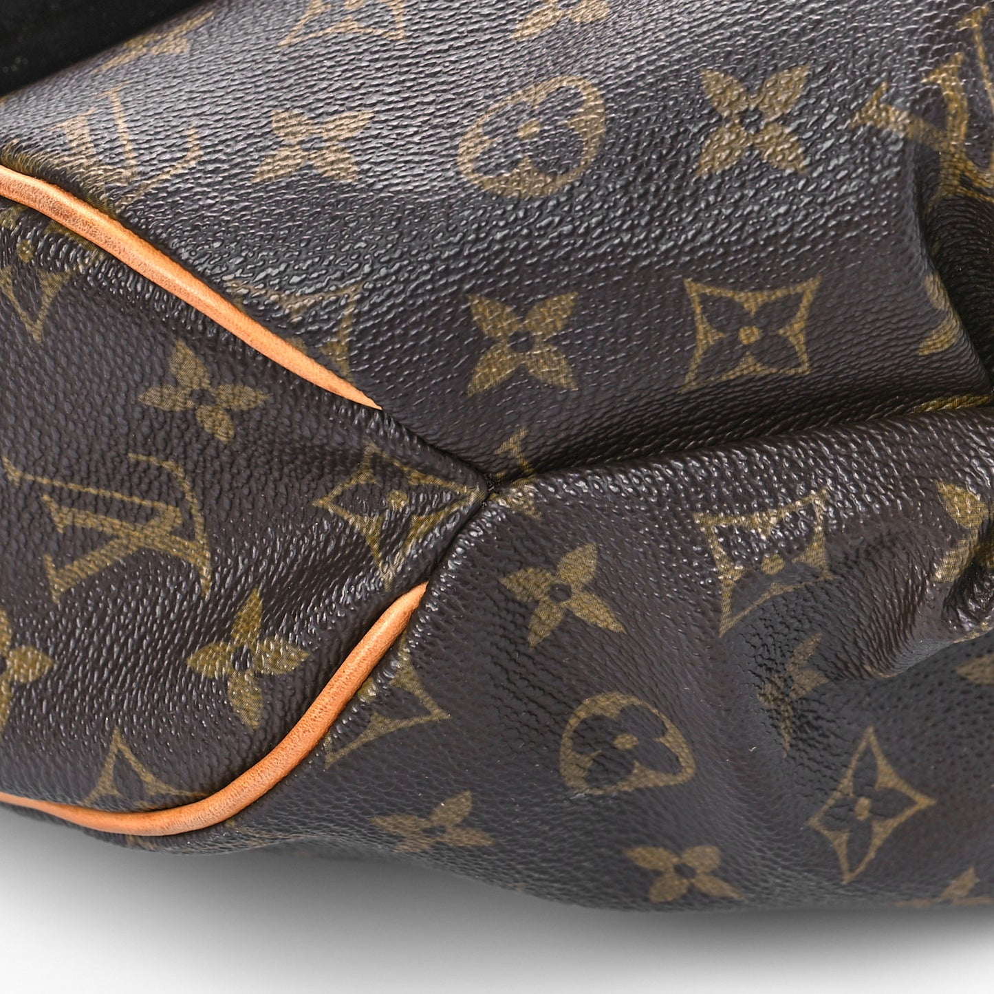 Monogram Kalahari GM